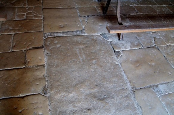 pierre-tombale-vouharte